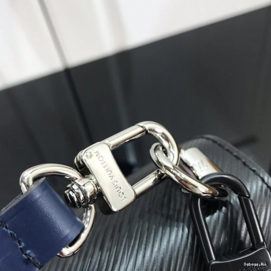 LOUIS PM TWIST VUITTON 0509